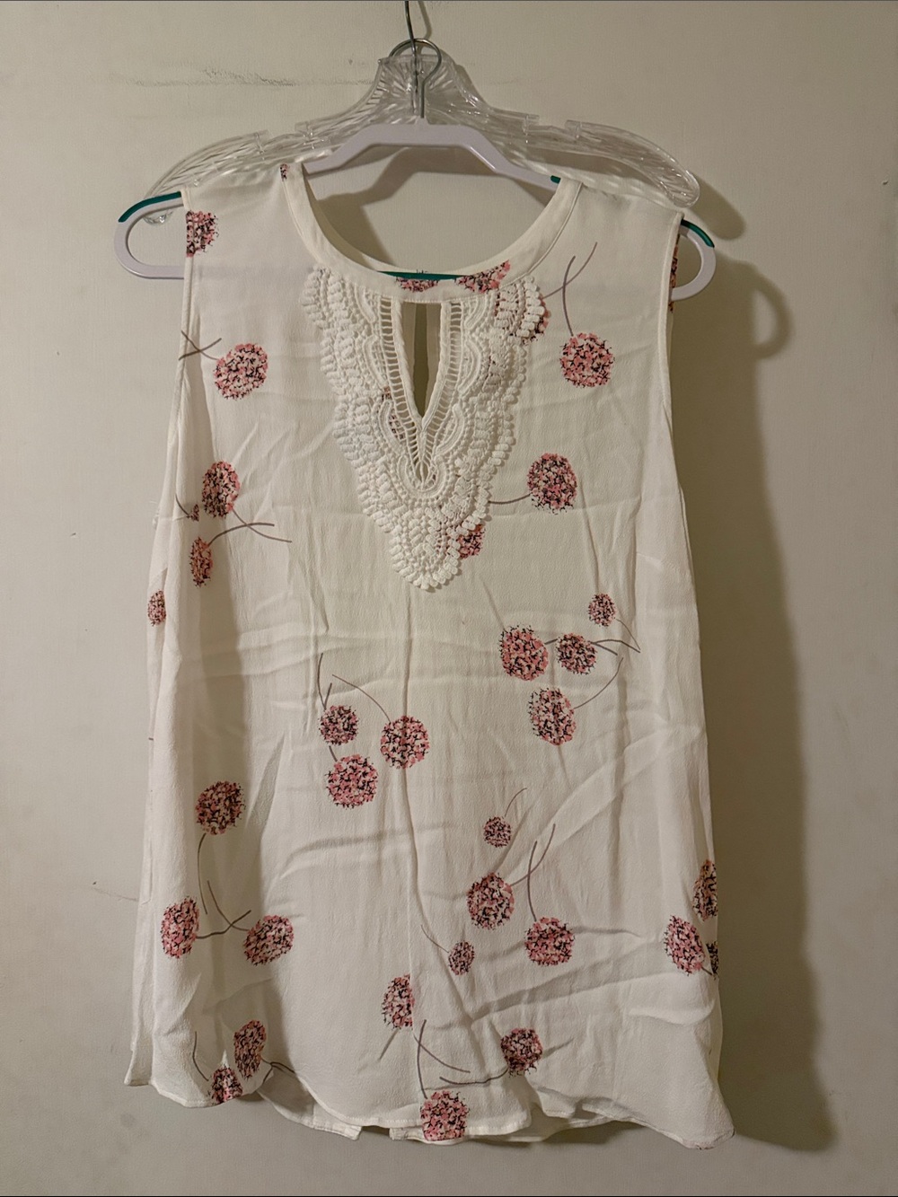 Sleeveless White Floral Lace-Trim Blouse